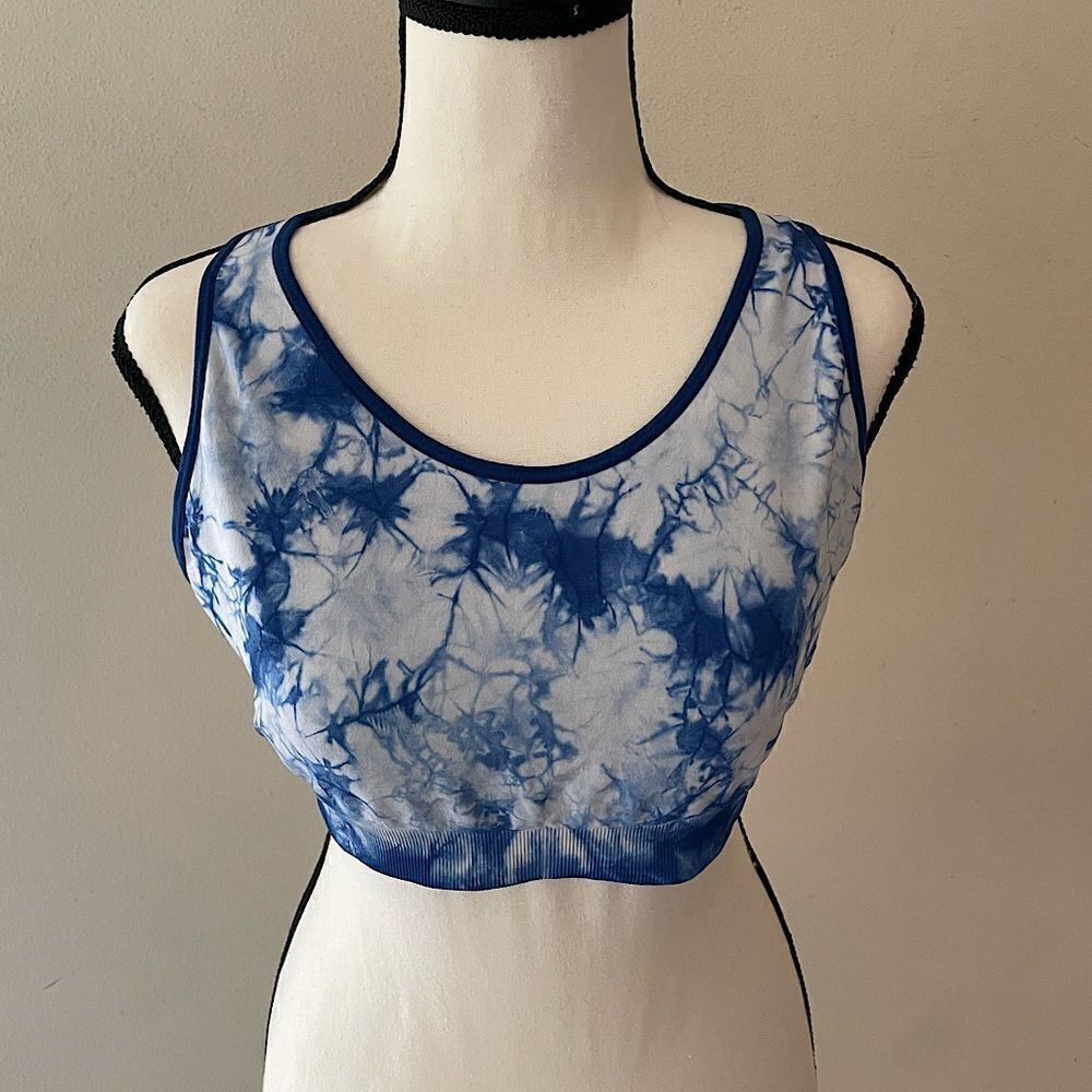 XIA Blue & White Tie-Dye Crossback Detail Sports Bra. Size XL.